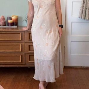 Express Lovely Vintage 90s Sheer Natural Toned Floral Maxi Dress Size 7/8